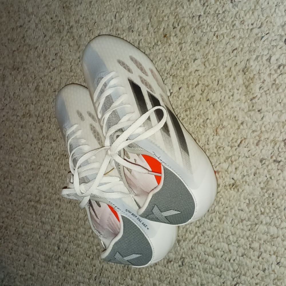Soccer cleats